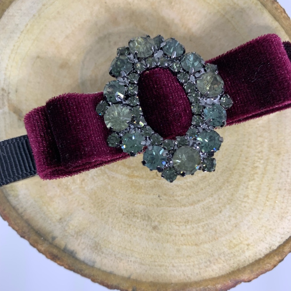 HAIR CLIPS